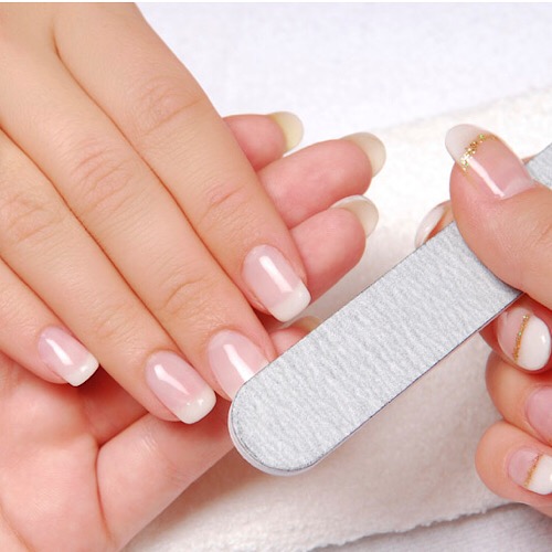 TOMMY BARBER & NAIL SPA - manicure treatments